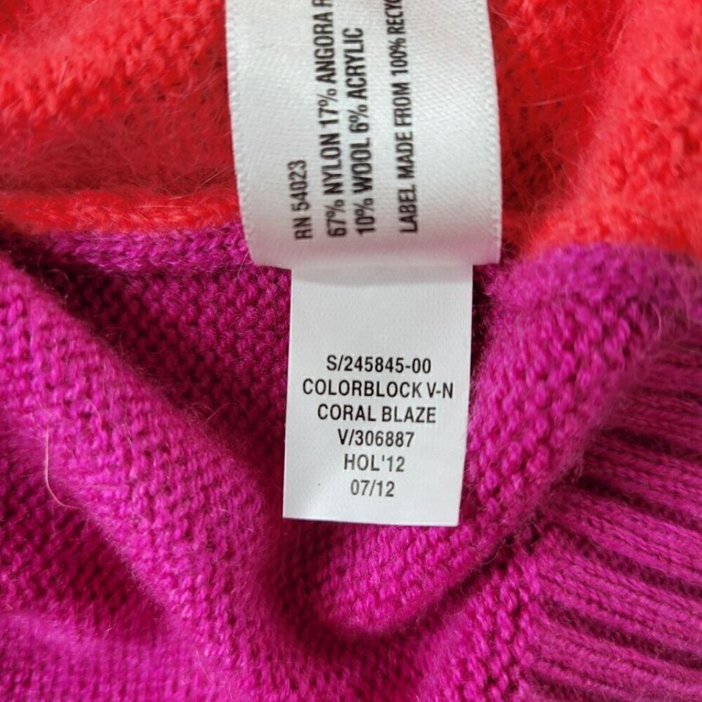 Gap V Neck Button Cardigan Women Size M Angora Rabbit Hair Blend Colorblock - Picture 6 of 12